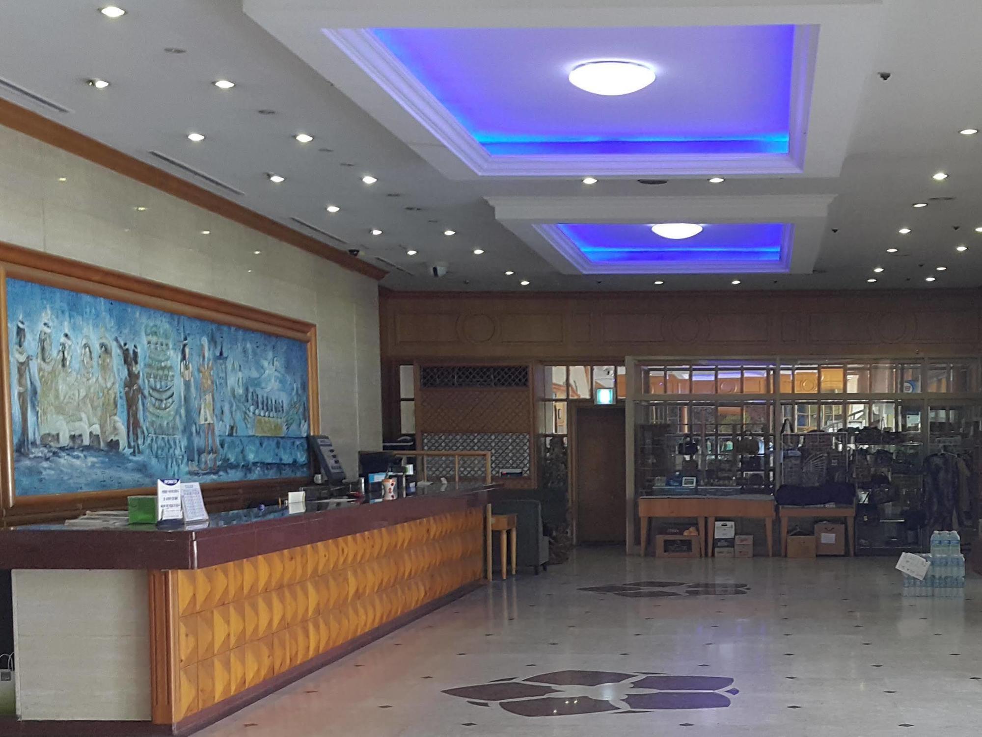 Jeju Royal Hotel Buitenkant foto