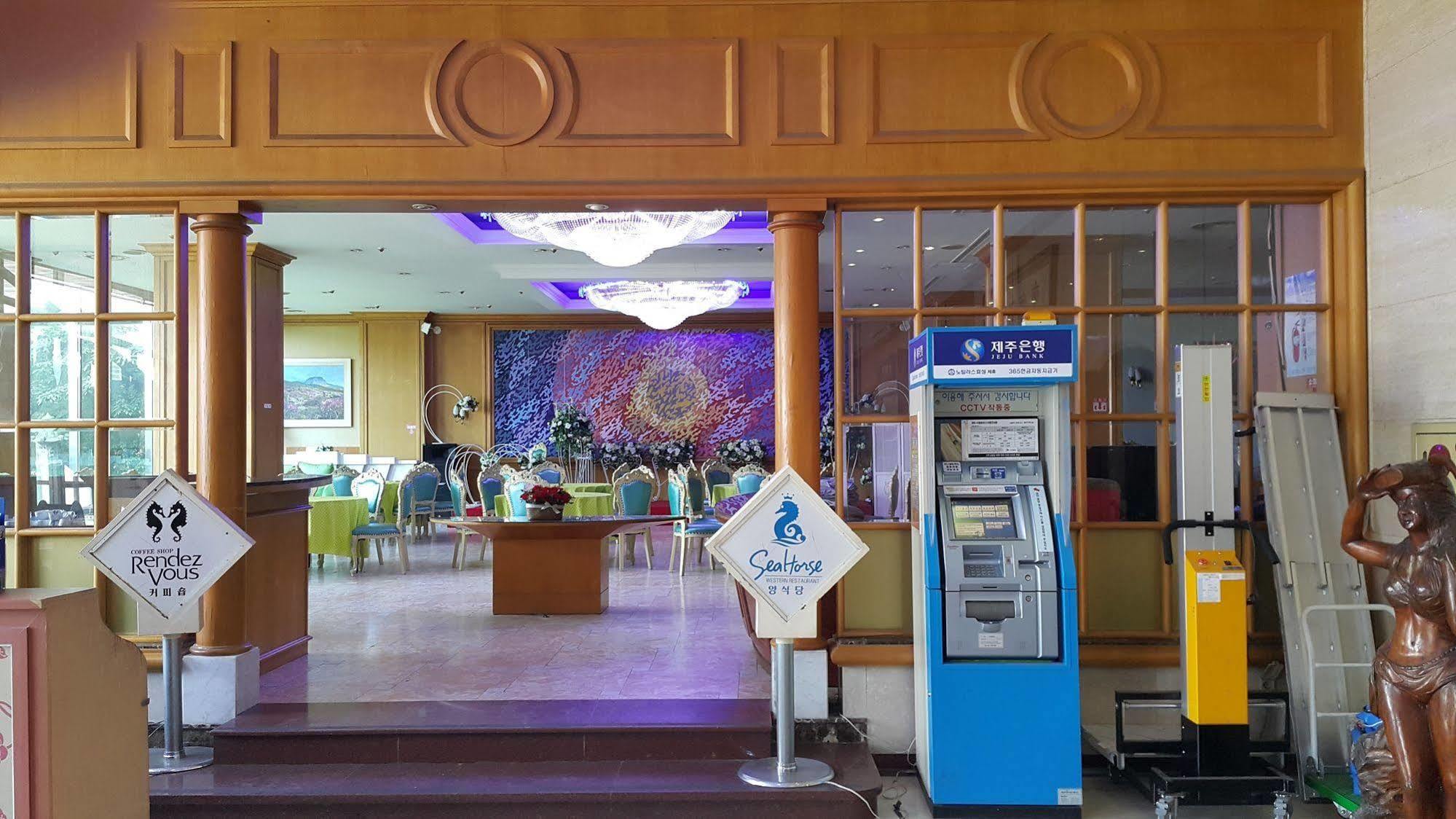 Jeju Royal Hotel Buitenkant foto
